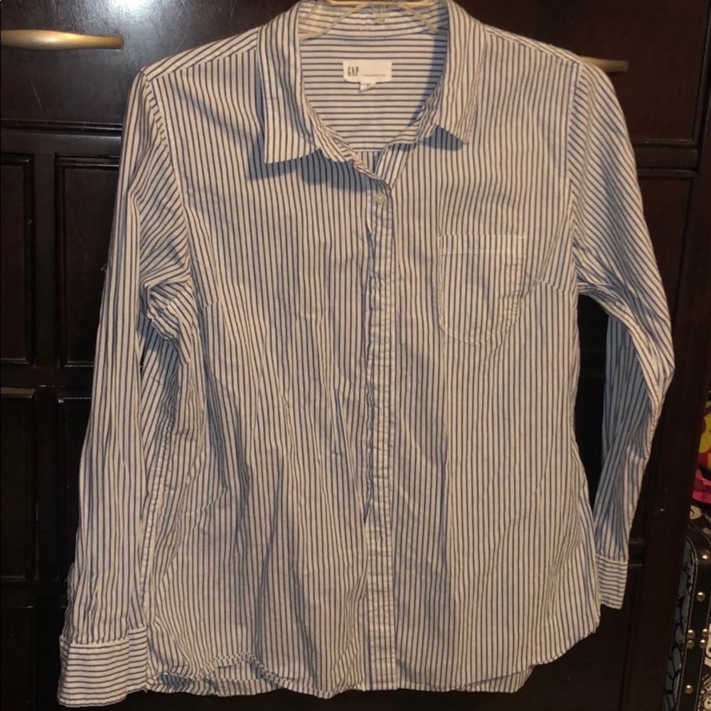 Gap striped button down shirt